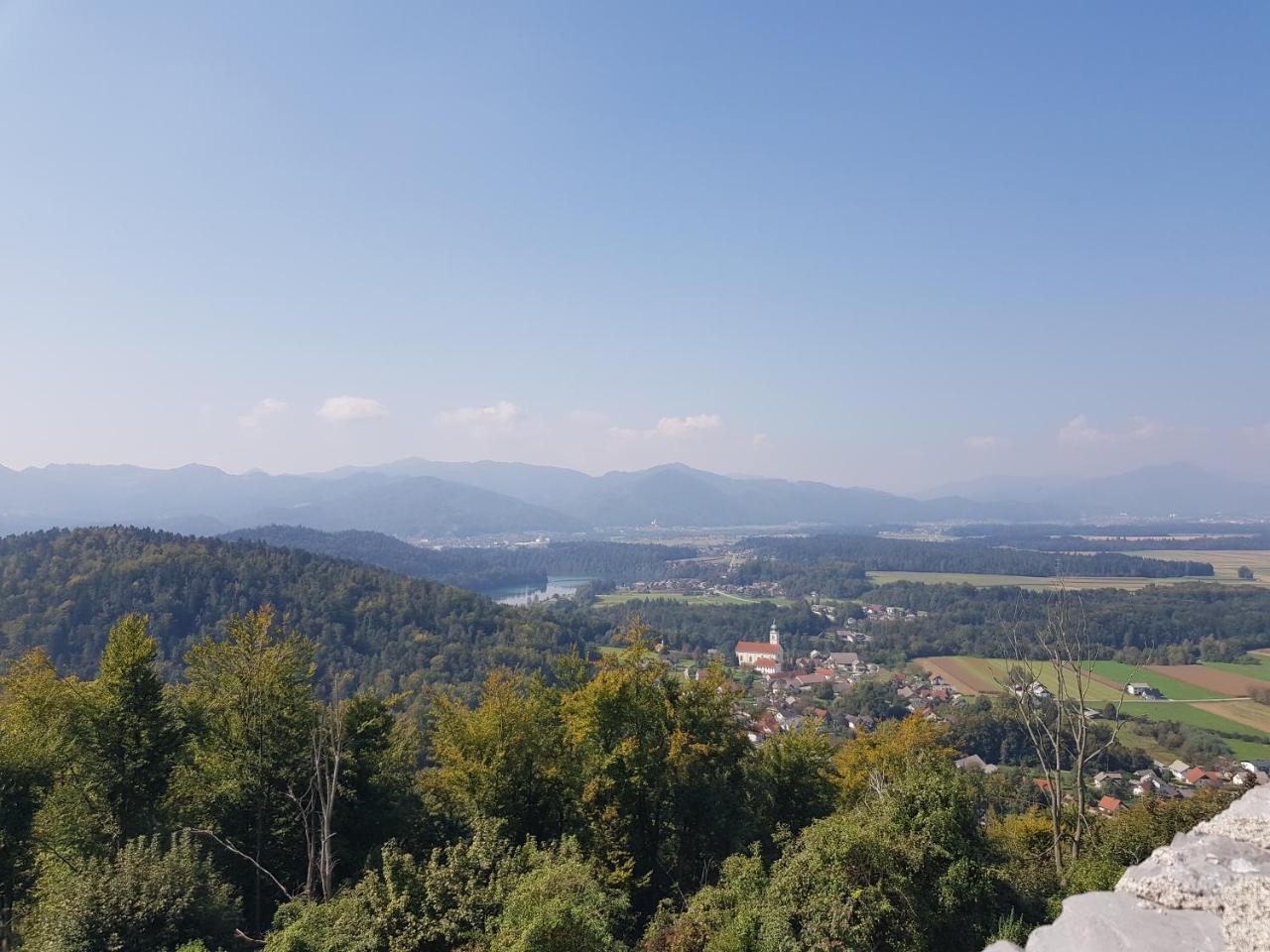 Gostisce Jezero Bed & Breakfast Medvode Luaran gambar