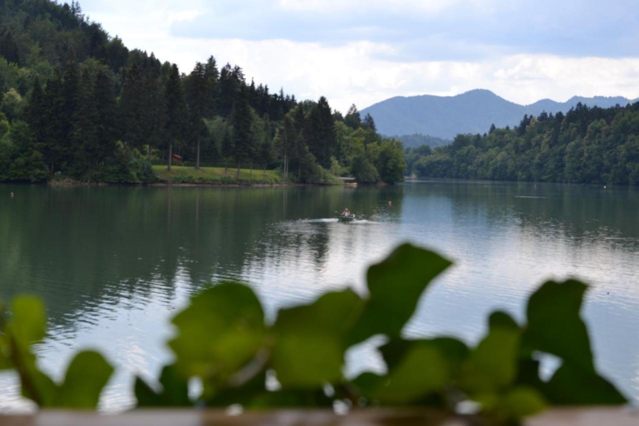 Gostisce Jezero Bed & Breakfast Medvode Luaran gambar